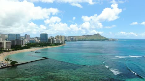 Aerial-Drone-footage-of-Waikiki-beach-Buildings-and-Diamond-Head
