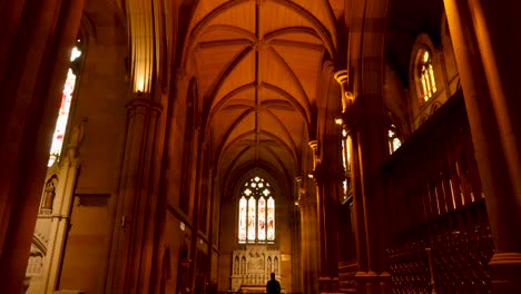 Interior-De-La-Catedral-De-Santa-María