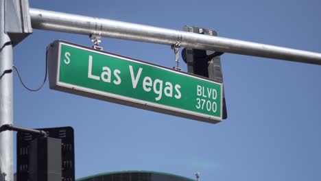 Las-Vegas-Boulevard-aka-Strip-Street-Sign,-Close-Up,-Nevada-USA