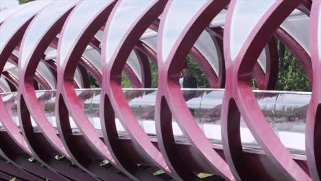 Einzigartiges-Calgary-Peace-Bridge-Helix-Design-Von-Santiago-Calatrava