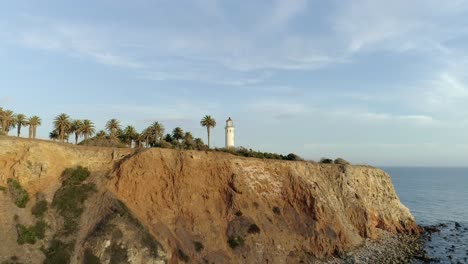 Sonnenuntergangs-Luftvideo-Des-Berühmten-Point-Vicente-Leuchtturms