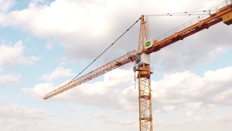 PCL-Construction-Crane-operating-on-a-jobsite-in-southern-Alberta
