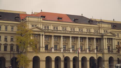 The-Government-Office-Building-Of-The-Ministry-Of-Agriculture-In-Budapest-Hungary-With-Black-And-Red-Painted-Roof---Panoramic-Shot