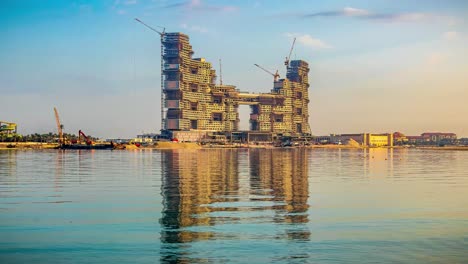 Timelapse-Video-of-the-Construction-Process-of-the-New-Royal-Atlantis-Hotel-in-Palm-Jumeirah