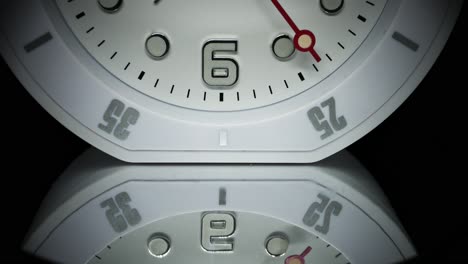 Second-Hand-Working-And-Moving-On-White-Clock---Second-minute-Hand-Of-Clock