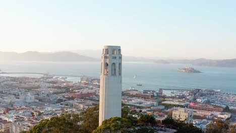 Aerial:-Scenic-view-of-San-Francisco-cityscape,-coit-tower-and-Alcatraz-island,-drone-view
