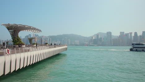 Avenue-of-Stars---Victoria-Harbour-waterfront,-Tsim-Sha-Tsui,-Hong-Kong,-China