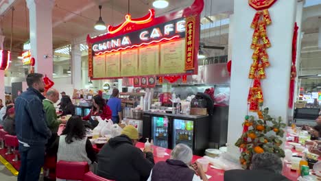 Chinese-restaurant-at-Grand-Central-Market-food-court-in-Los-Angeles