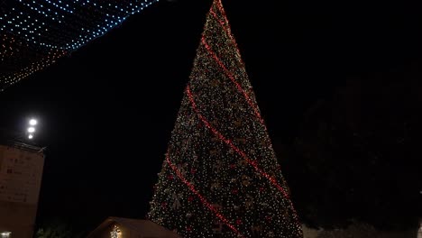 christmas-tree-israel-palestine-bethlehem