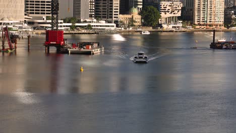 Blick-Auf-Die-Bauarbeiten-An-Der-Kangaroo-Point-Green-Bridge-über-Den-Brisbane-River,-Brisbane,-Australien