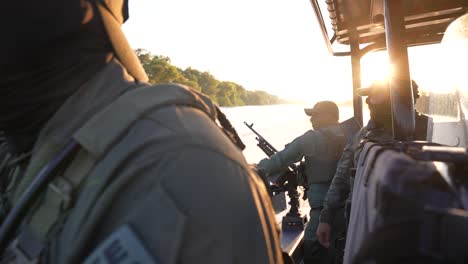 Texas-State-troopers-in-boat-patrolling-on-Rio-Grande