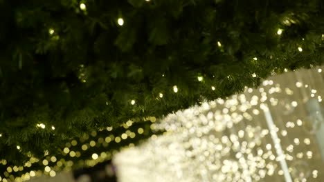 Festive-Christmas-Decoration-at-Shopping-Mall