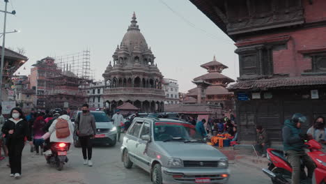 Caminar-En-Los-Sitios-Del-Patrimonio-Mundial-De-La-Unesco-Patan-Durbar-Square-Ubicado-En-El-Valle-De-Katmandú