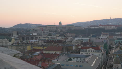 Blick-über-Budapest-In-Richtung-Budaer-Burg