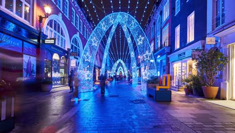 London-night-timelapse-with-Xmas-decorations-in-the-famous-South-Molton-Street-in-the-west-end