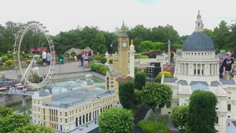 Miniatures-Of-London-City-Landmarks-In-Miniland