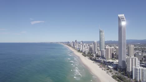 Contemporary-Hotels-With-Beach-Escape-And-Ocean-View-On-The-Gold-Coast