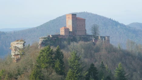 Medieval-Castle-Trifels-in-Annweiler,-Palatinate-Forest,-Germany