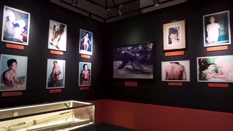 Pictures-of-Victims-of-Vietnam-War-at-War-Remnants-Museum-saigon