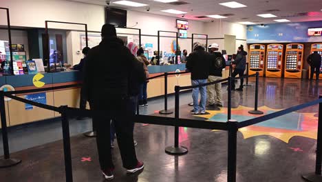 People-waiting-in-line-to-buy-lottery-tickets