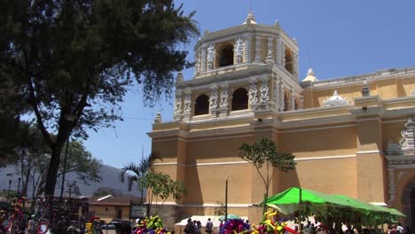 La-Merced-Church-,-the-Baroque-yellow-church,-in-Antigua,-Guatemala