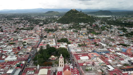 Vista-Del-Centro-De-Atlixco-En-Mexico