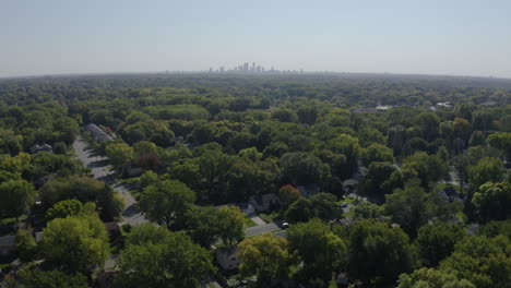 Minneapolis-Minnesota-Suburbs-with-Skyline-View-Aerial
