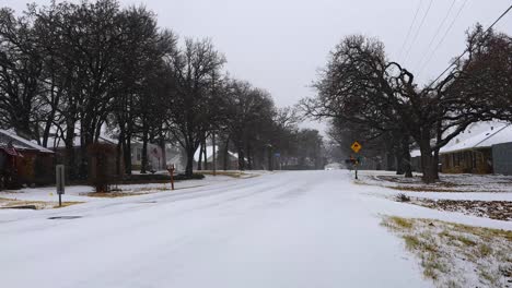 This-is-a-static-video-of-a-snow-storm-in-Highland-Village-Texas-on-February-3rd-2022