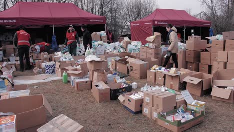 Humanitarian-aid-for-refugees-from-Ukraine