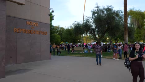 Das-Repräsentantenhaus-In-Arizona-Mit-Pro-Choice-for-Abtreibungs-Demonstranten