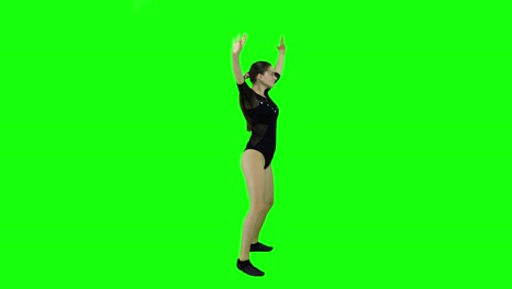 Schnelle-Und-Energiegeladene-Tänzerin-Von-Der-Seite,-Die-Vor-Einem-Grünen-Bildschirm-Tanzt