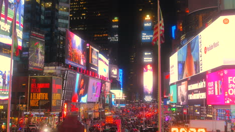 Bustling-Times-Square-At-Night-With-Digital-Billboards-In-New-York-City,-Manhattan,-USA
