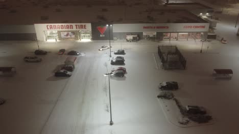 Canadian-Tire-hardware-and-automotive-store-car-park-winter-snowfall