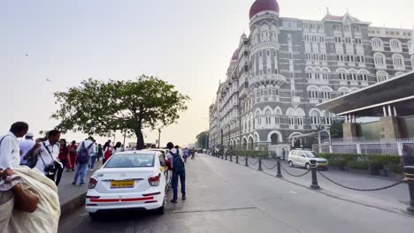 A-shot-of-the-streets-of-Mumbai-that-connect-the-Taj-hotel-and-the-sea