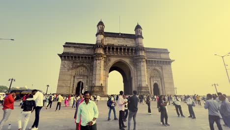 The-famous-'Gateway-to-India',-which-is-an-entry-to-the-city-of-Mumbai