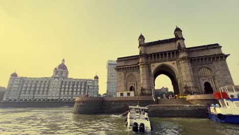 A-shot-of-the-India-gate-and-the-Taj-hotel-by-the-Sea-in-Mumbai