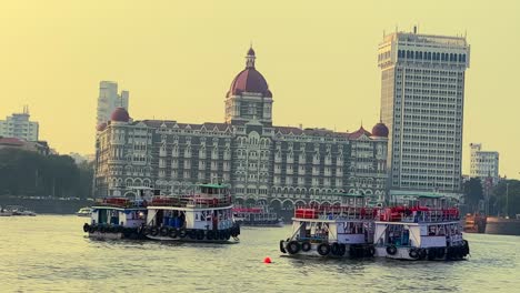 A-quick-look-at-the-greatest-Hotel-of-all-times-the-Taj-Mahal-hotel-that-standing-tall-by-the-Arabian-Sea