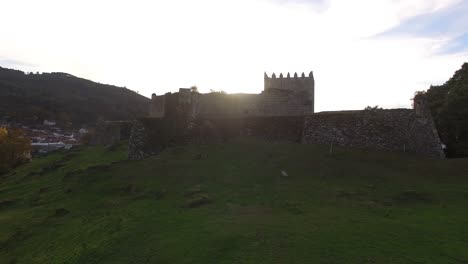 Mittelalterliche-Burg-Von-Lindoso,-Portugal