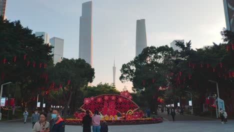 Große-Feier-Des-Traditionellen-Lunisolaren-Chinesischen-Jahres-In-Guangzhou
