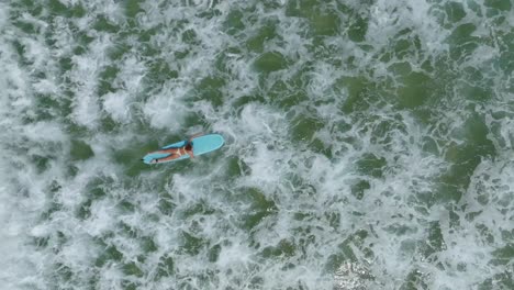 Noosa-Drone-Surf-Session-on-a-sunny-day,-Australia