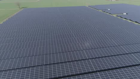 Drone-shot-of-solar-panel-field