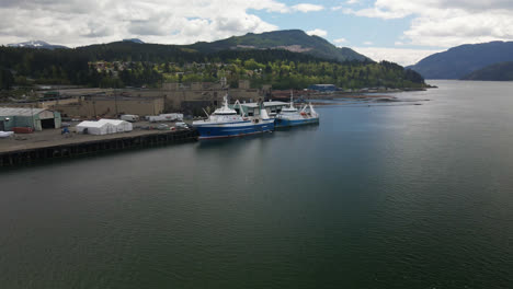Fishing-Vessels-Docked-At-The-Harbour-In-Port-Alberni,-BC,-Canada