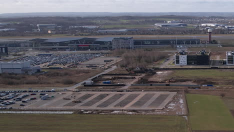 Die-Nähe-Des-Danziger-Lech-Walesa-Flughafens