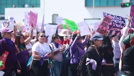 Footage-of-the-woman's-day-march-in-Mexico