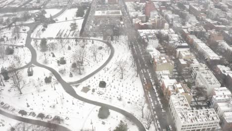 White-out-day-in-Brooklyn,-snowy-cemetery