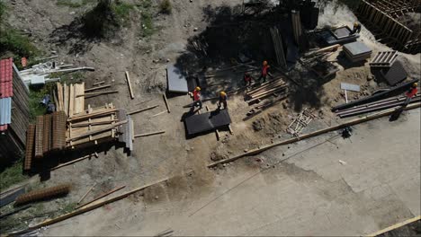 Drohnenansicht-Von-Bauarbeitern-Beim-Bau-Eines-Stadtparks-In-Mexiko-Stadt,-4k