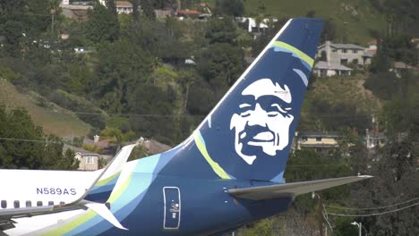 Bodenaufnahmen-Von-Flugzeugen-Der-Alaska-Airlines