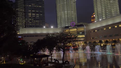 Suria-KLCC-Kuala-Lumpur-Malaysia-fountain-colorful-show-at-night