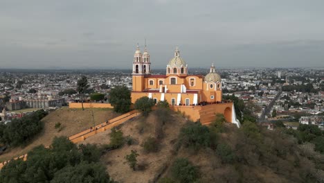 Luftaufnahme-Der-Pyramide-Von-Cholula-Puebla