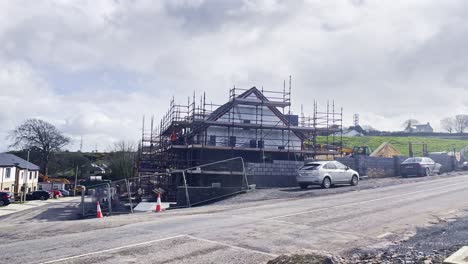 Waterford-Ireland-new-housing-being-built-overlooking-the-Suir-River